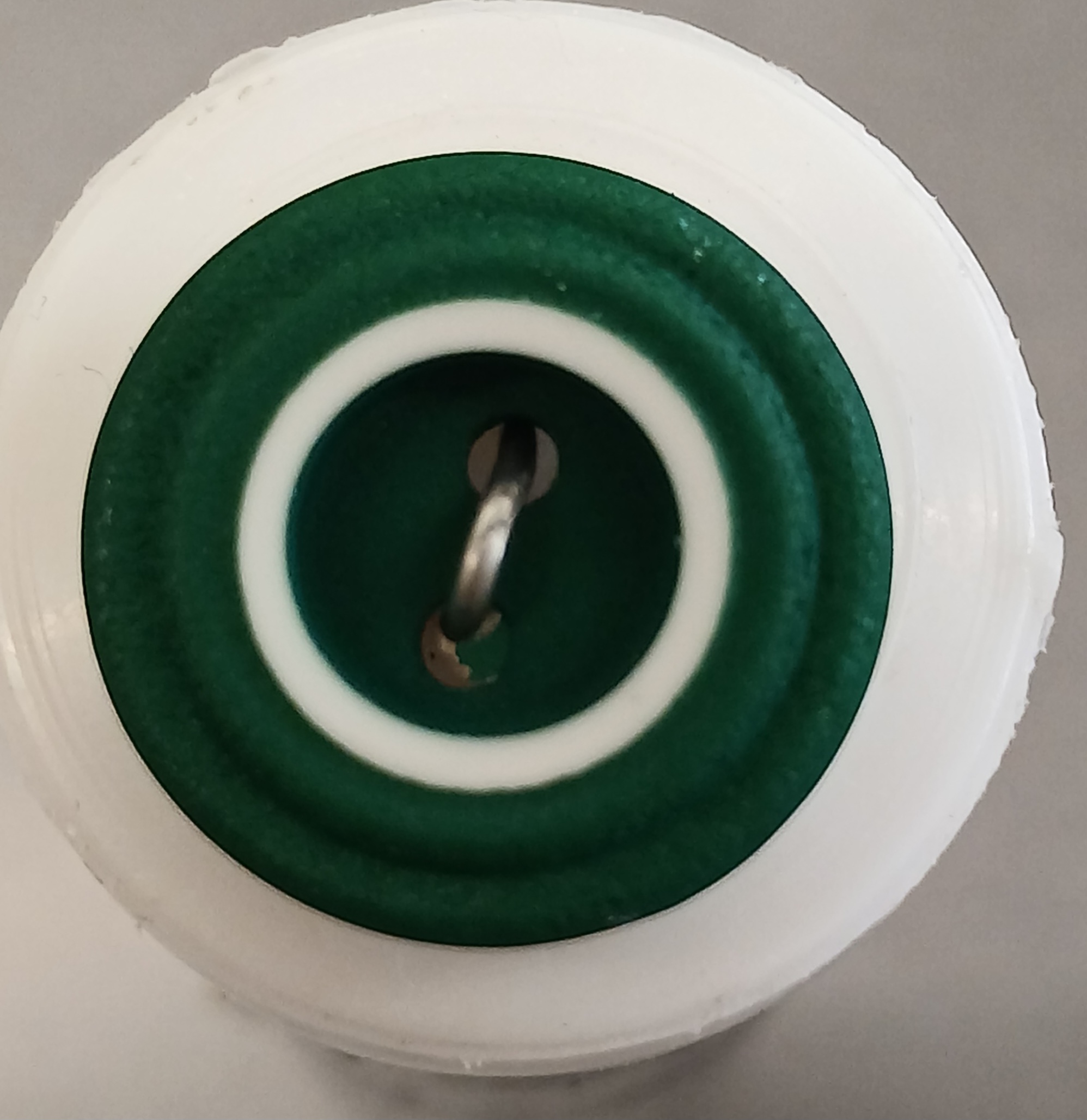 Green with white ring