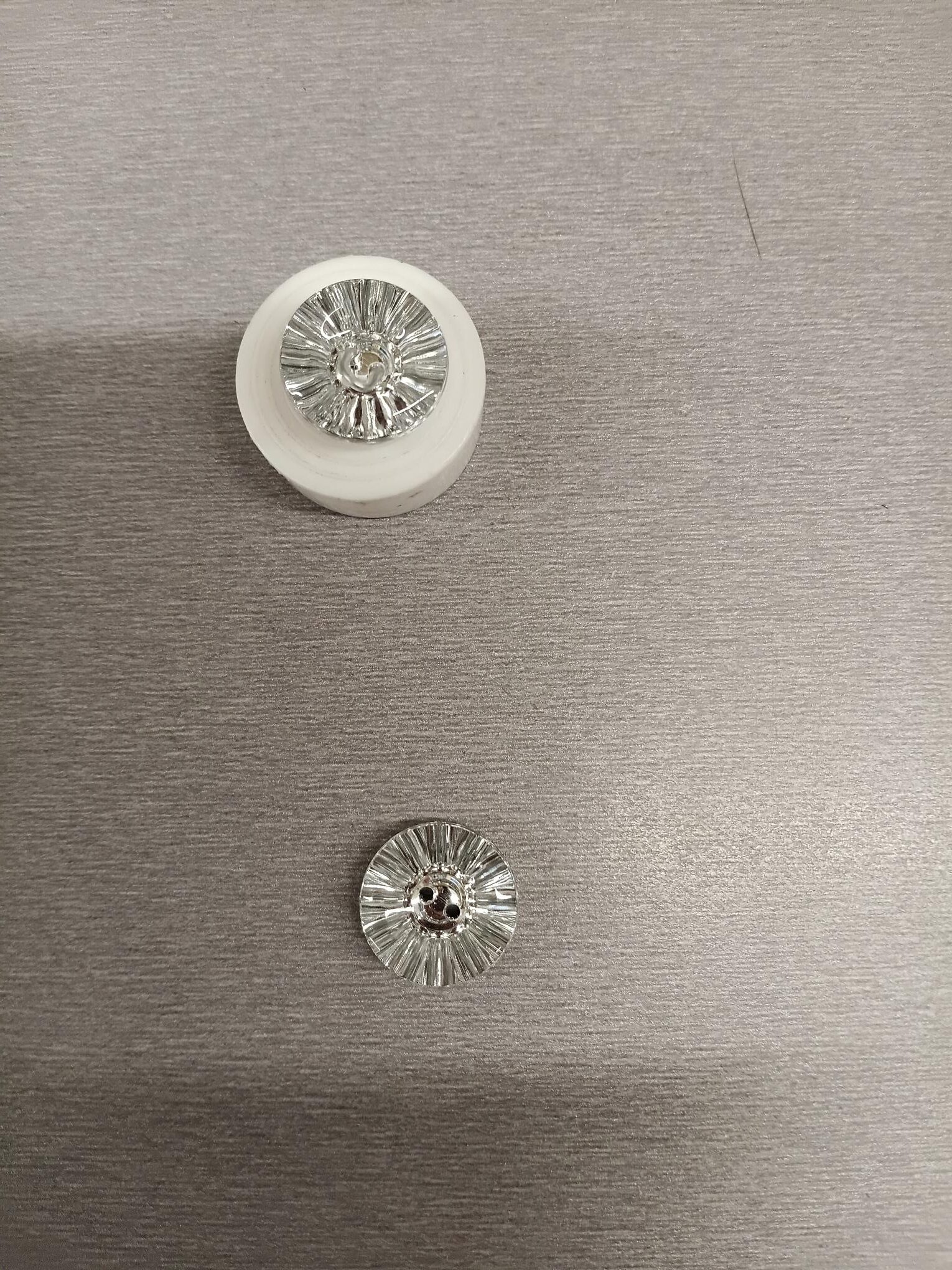 Star buttons